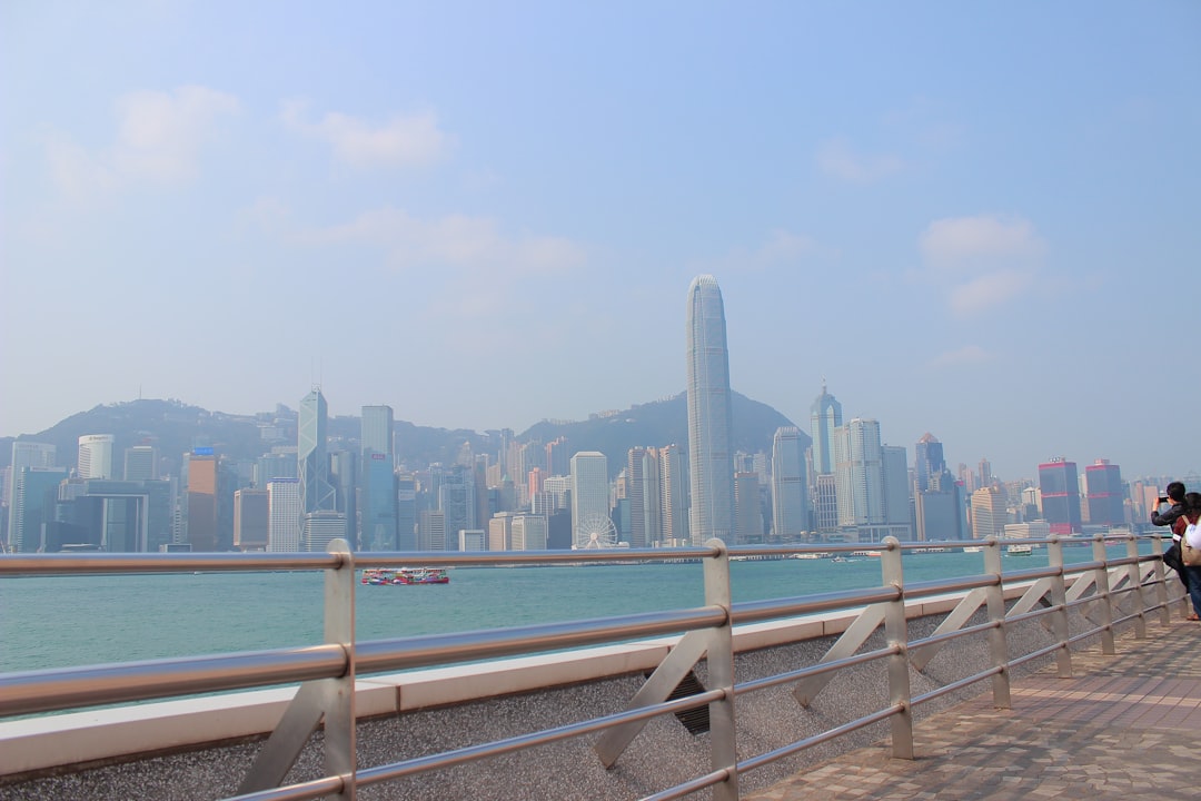 Common Mistakes by SG Businesses Entering Hong Kong — Hong Kong SEO: Strategy for Singapore Businesses Targeting Hong Kong