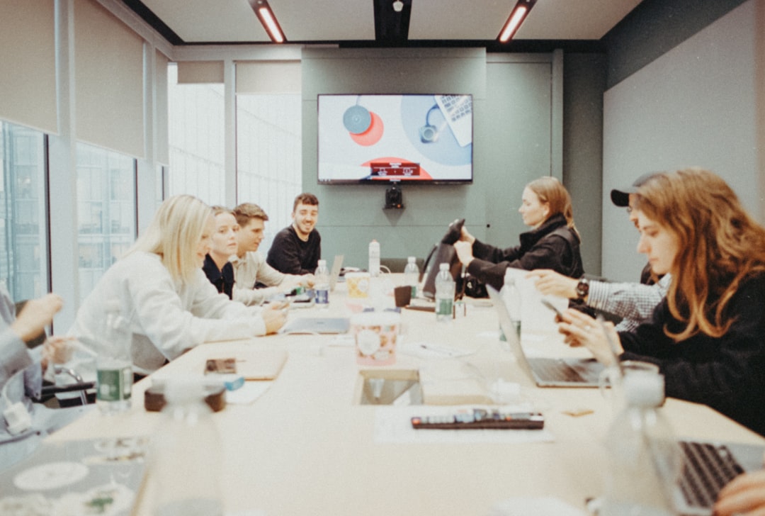When Ghostwriter-Plus-Strategist Beats Agency — LinkedIn Marketing Agency Singapore: Choosing a B2B-Native Partner