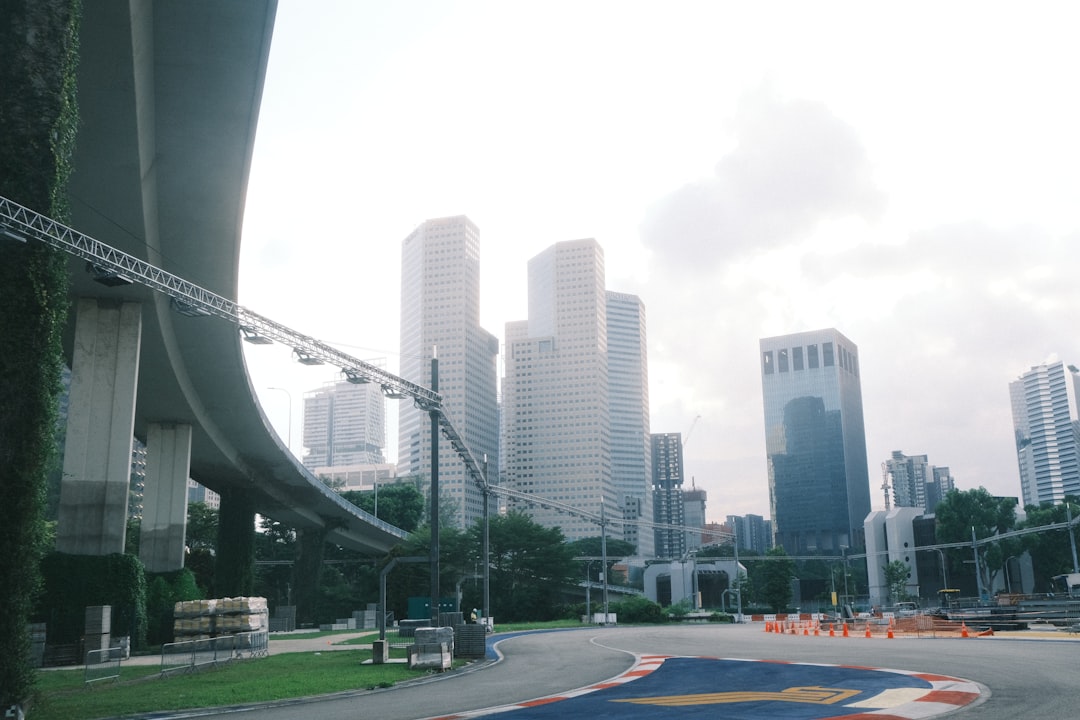 When In-House or Specialist Producers Beat Agencies — YouTube Marketing Agency Singapore: Choosing a Long-Form Video Partner